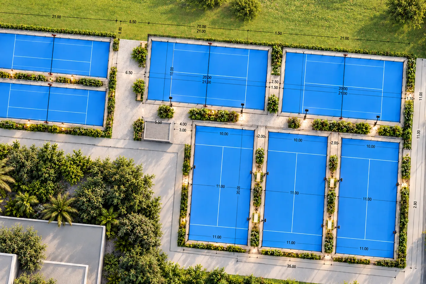 Site plan over an aerial view: courts with dimensions and clearances